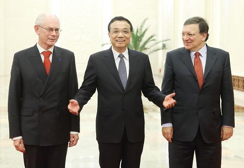 Ли Кэцян, Херман Ван Ромпей и Жозе Мануэл Баррозу провели 16-ю встречу лидеров КНР и ЕС