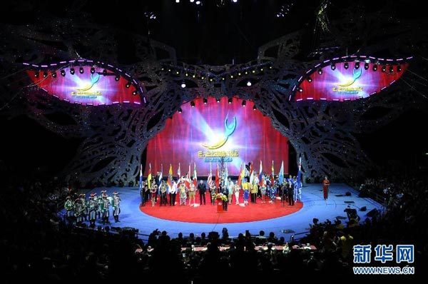 Фестиваль циркового искусства проходит в Чжухае