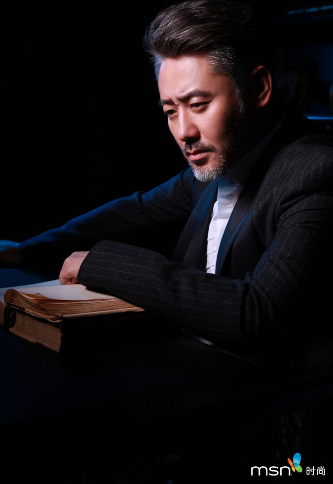 吴秀波最新写真 眼神忧郁尽展熟男魅力 Новейшие снимки телезвезды У Сюбо