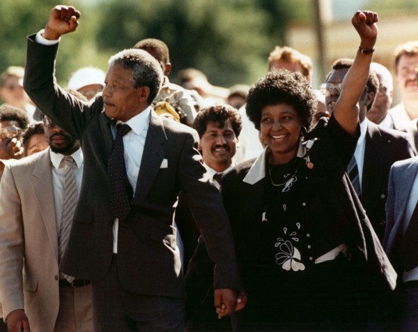 11 февраля 1990 года, под давлением внутренней и внешней общественности, власти ЮАР были вынуждены безоговорочно освободить Нельсона Манделу.