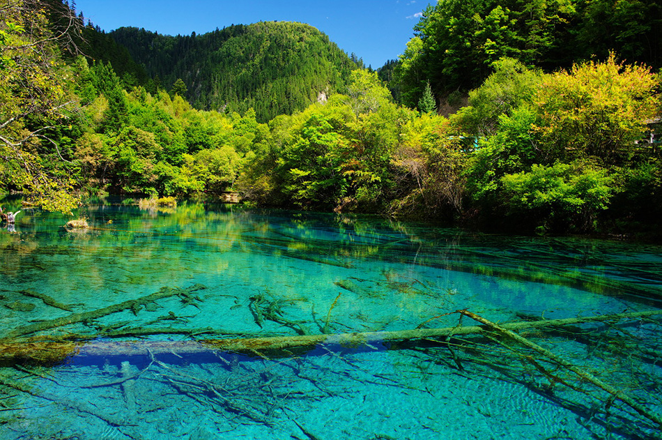 12 самых красивых водных пейзажей мира