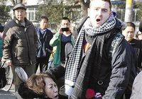 Иностранцы-нелегалы в Китае: высокий доход и низкие штрафы 