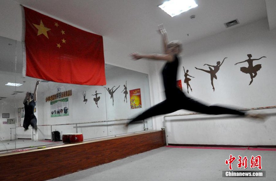 «Мечта об экзаменах по искусству» танцовщицы из города Ханьдань провинции Хэбэй