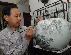 Г.Цзыбо провинции Шаньдун: Новые формы фарфора Луцинцы