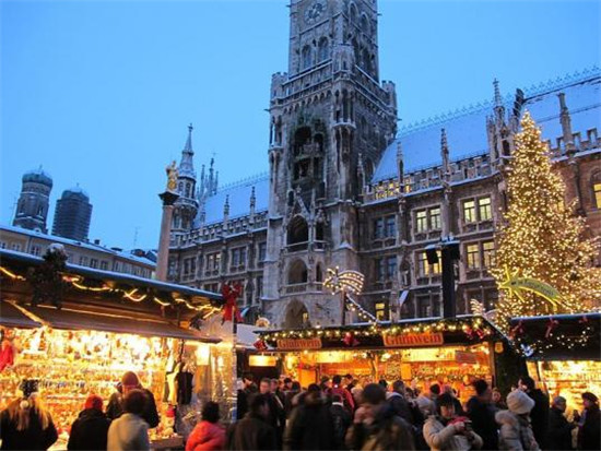 10 самых знаменитых рождественских рынков в Европе