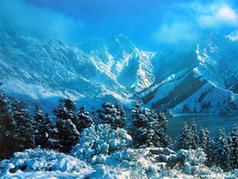 Красивые зимние пейзажи гор Тяньшань в СУАР
