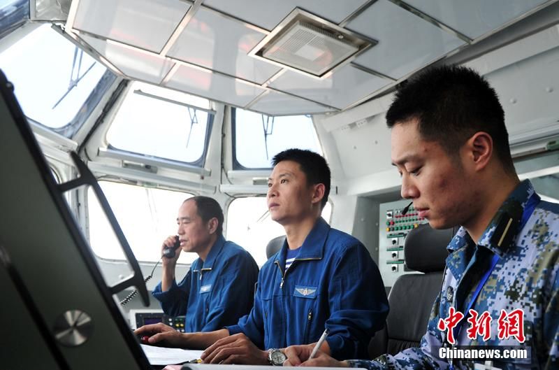Авианосец &apos;Ляонин&apos; вернулся на базу после ходовых испытаний в Южно-Китайском море