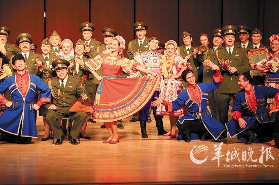 Ансамбль песни и пляски 'Красная звезда' даст в Пекине новогодний концерт