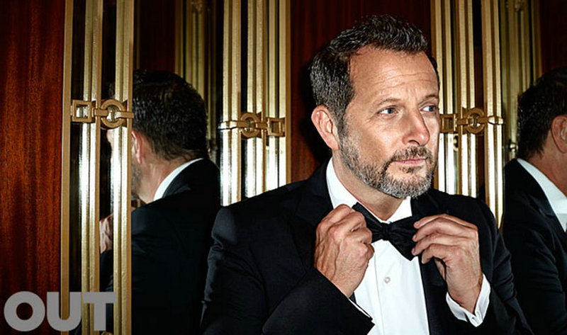 Известный американский гей-журнал «OUT» выбрал 100 самых популярных геев-холостяков, в данный рейтинг вошли многие звезды шоу-бизнеса.