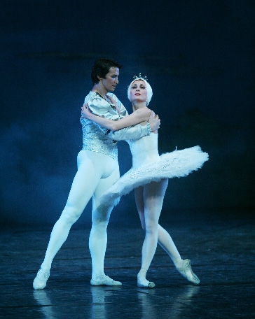 Российский классический балет «Лебединое озеро» 29 января пройдет в городе Вэйхай