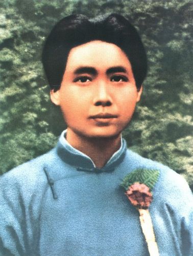 На фото: 1927 год, Мао Цзэдун в г. Ухань.