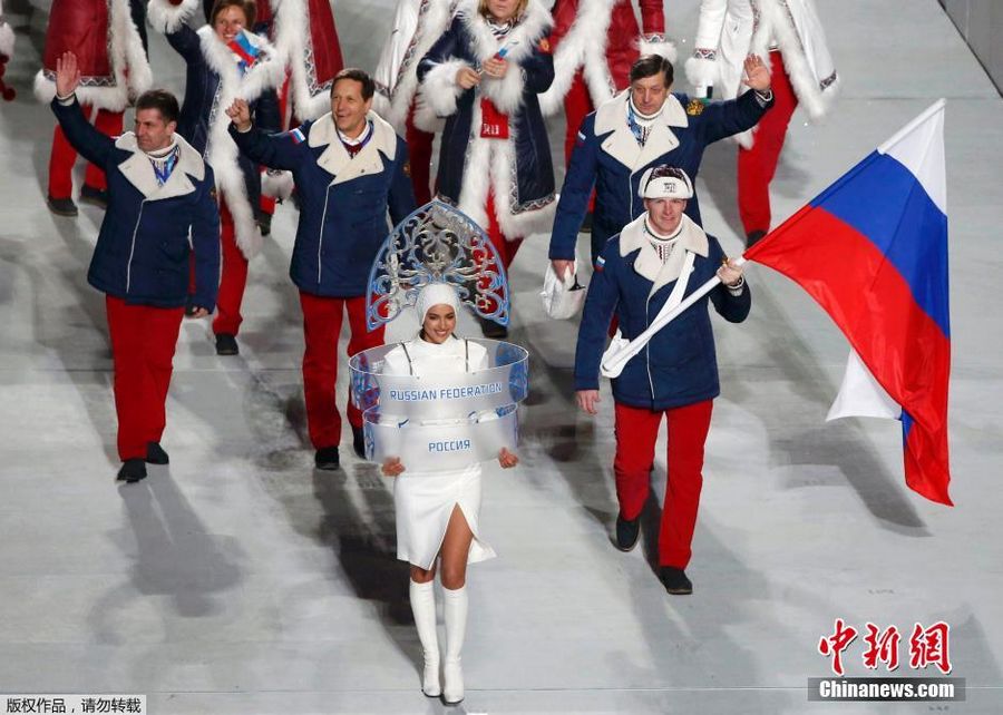 Ирина Шейк на церемонии открытия Зимней Олимпиады в Сочи