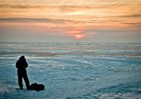 В объективе Тимура Седова: зимняя рыбалка на самом западе России 