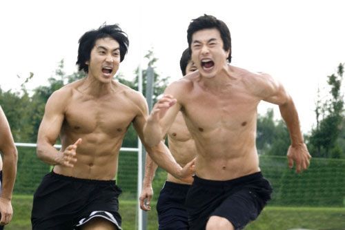 Сексуальные фигуры корейских мужчин-звезд