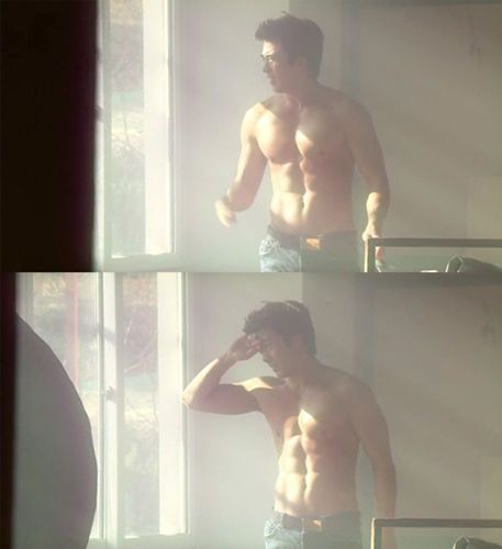 Сексуальные фигуры корейских мужчин-звезд