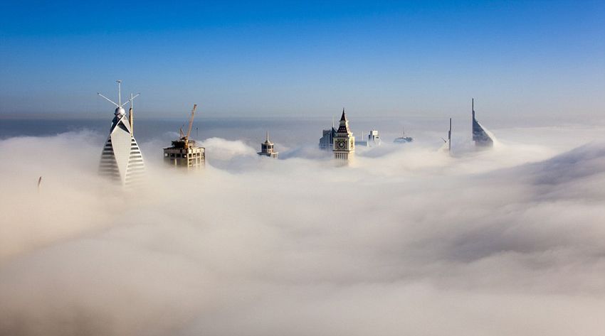Удивительное море облаков в Дубае