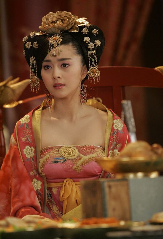 Китайские телесериалы - Фань Бинбин в древних нарядах