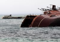 Россияне затопили в Крыму свой корабль, чтобы заблокировать украинские 
