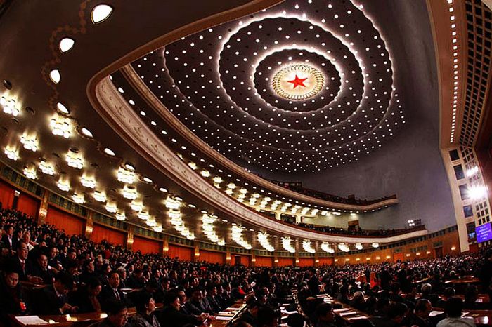 Во второй половине дня 8-ого марта в Пекине открывается 3-е пленарное заседание второй сессии ВК НПКСК 12-го созыва
