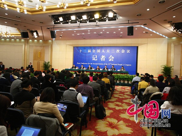 Пресс-конференция по исполнению обязанностей депутатами ВСНП