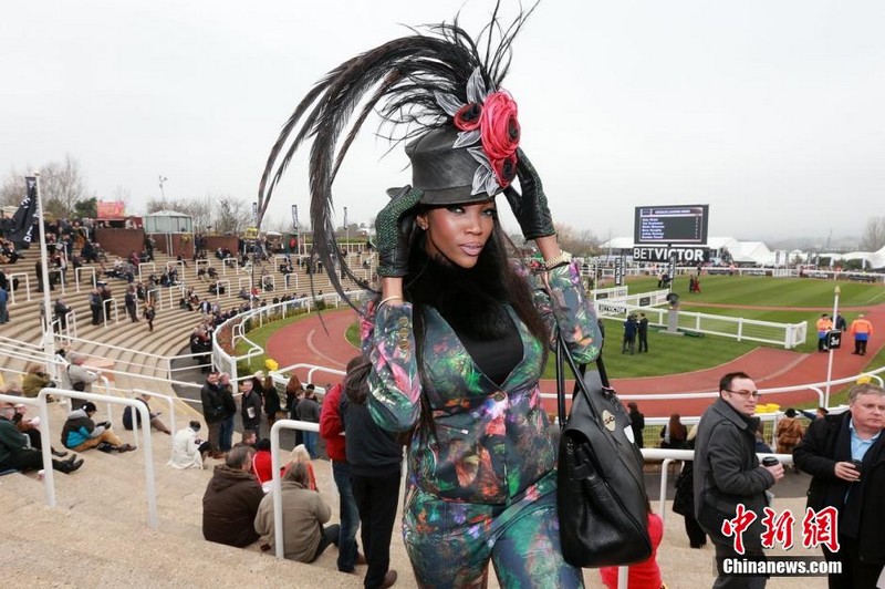 Челтнемский конный фестиваль 2014 года – стильные шляпки