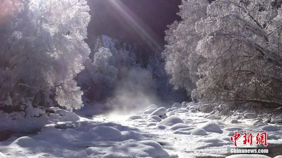 Очаровательные снежные пейзажи в турзоне Гунънайсы СУАР