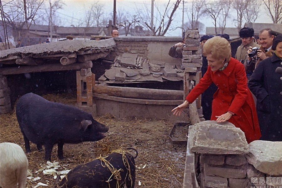 Фотоистории: первые леди США в Китае