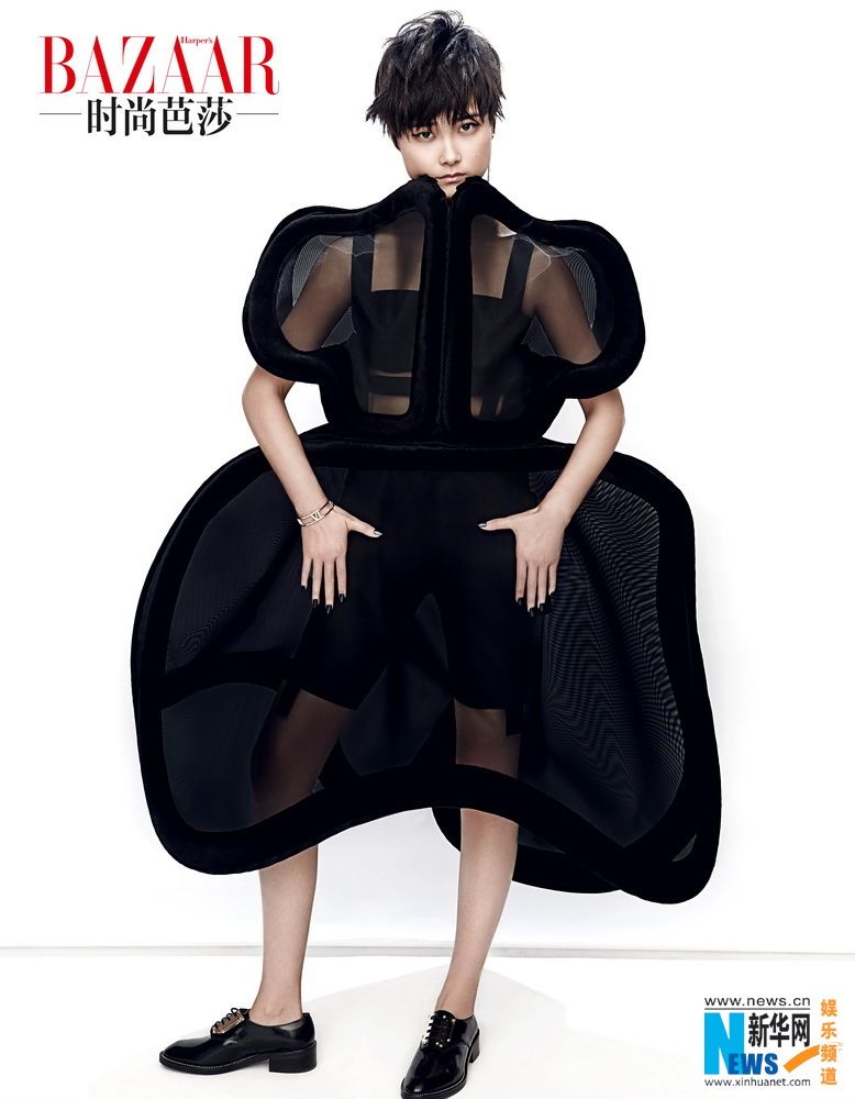 Ли Юйчунь попала на обложку модного журнала «Bazaar»