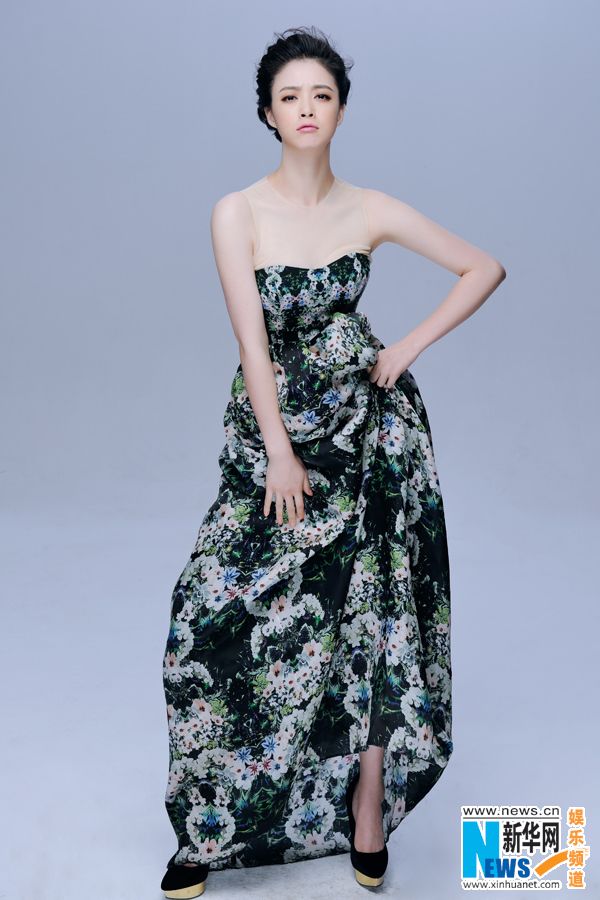 Весенние фотографии актрисы Цзян Синь