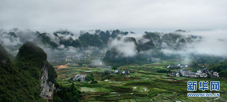 Сказочный мир после дождя в Гуанси-Чжуанском автономном районе