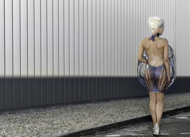 Платье голландского дизайнера Даана Розегаарде (Daan Roosegaarde) «Intimacy 2.0» имеет необычное свойство. 