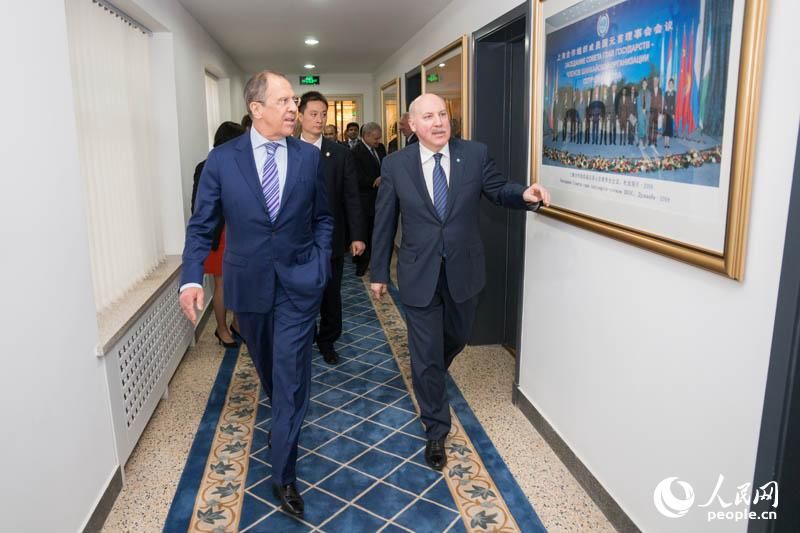 С. Лавров посетил Секретариат ШОС в Пекине