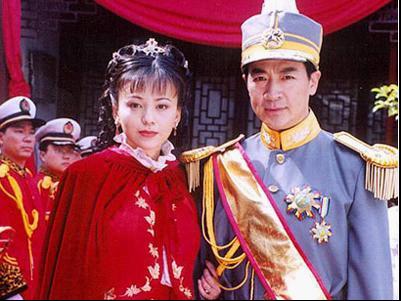 Незабываемые кадры из классических телесериалов, снятых по романам Цюн Яо