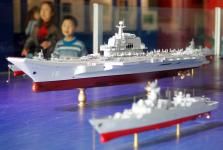 В Нанкине представлены модель флота авианосцев в честь 65-летия со дня создания ВМС НОАК 