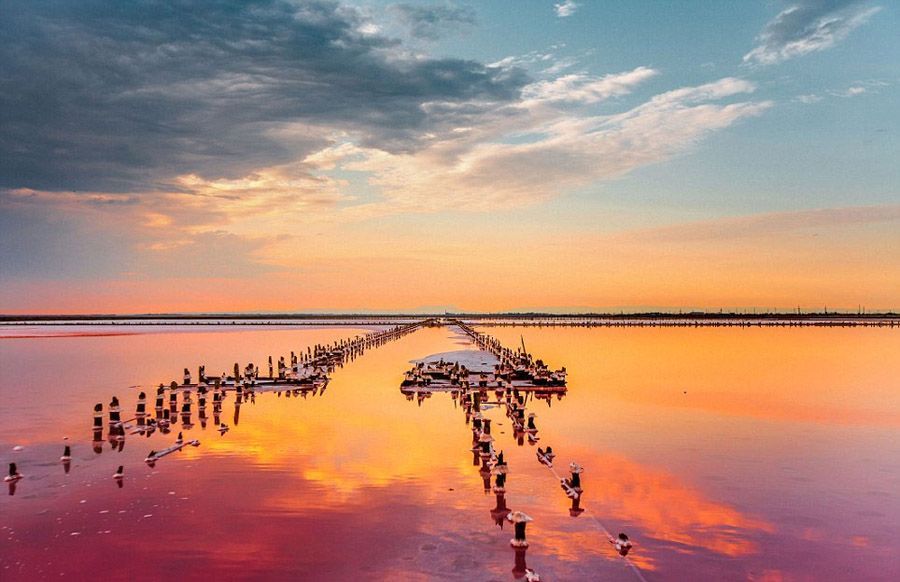 Фотограф сделал прекрасные снимки ?Гнилого моря? в Крыму