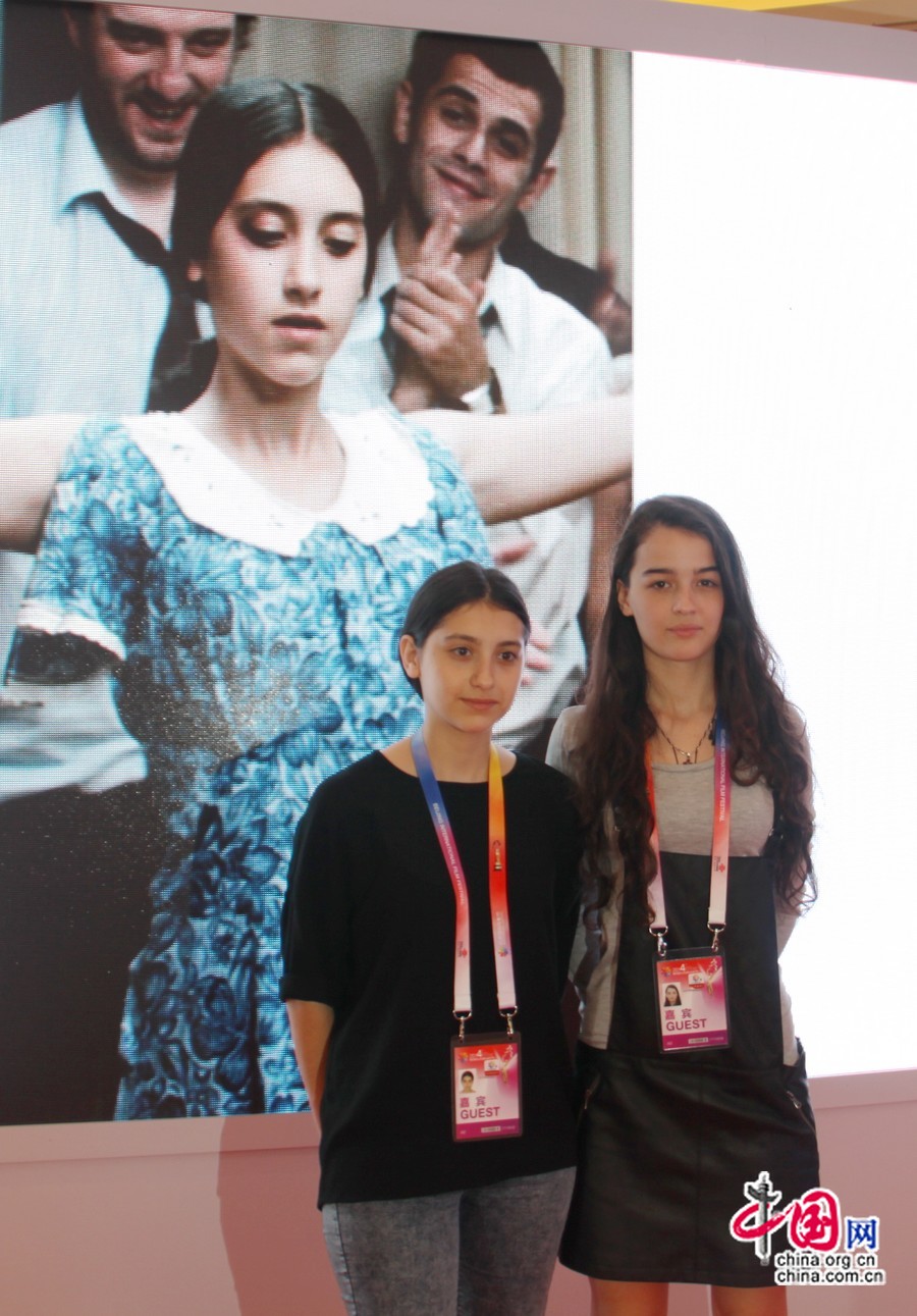Пресс-конференция по грузинскому фильму «В цвету» состоялась в Пекине 