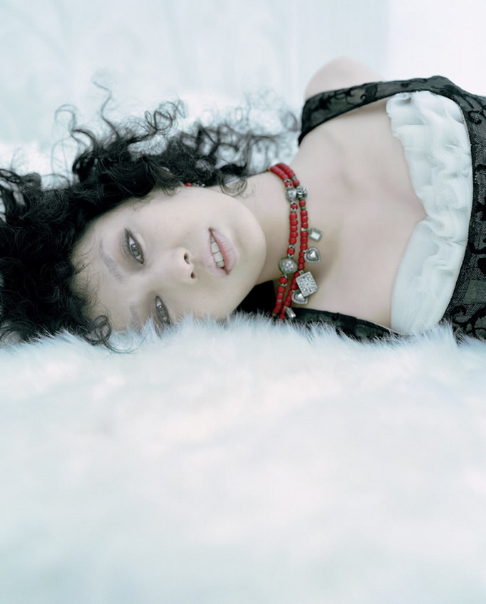 «Красивая смерть» в объективе японского фотографа Izima Kaoru