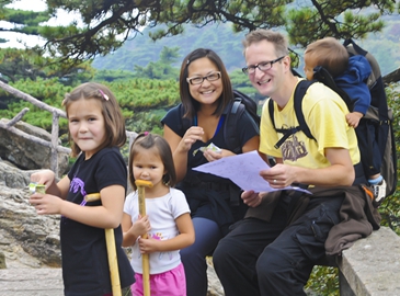Семейная экскурсия по горам Хуаншань