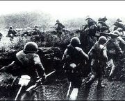 Советская Армия сражается с японскими войсками в Северо-Восточном Китае