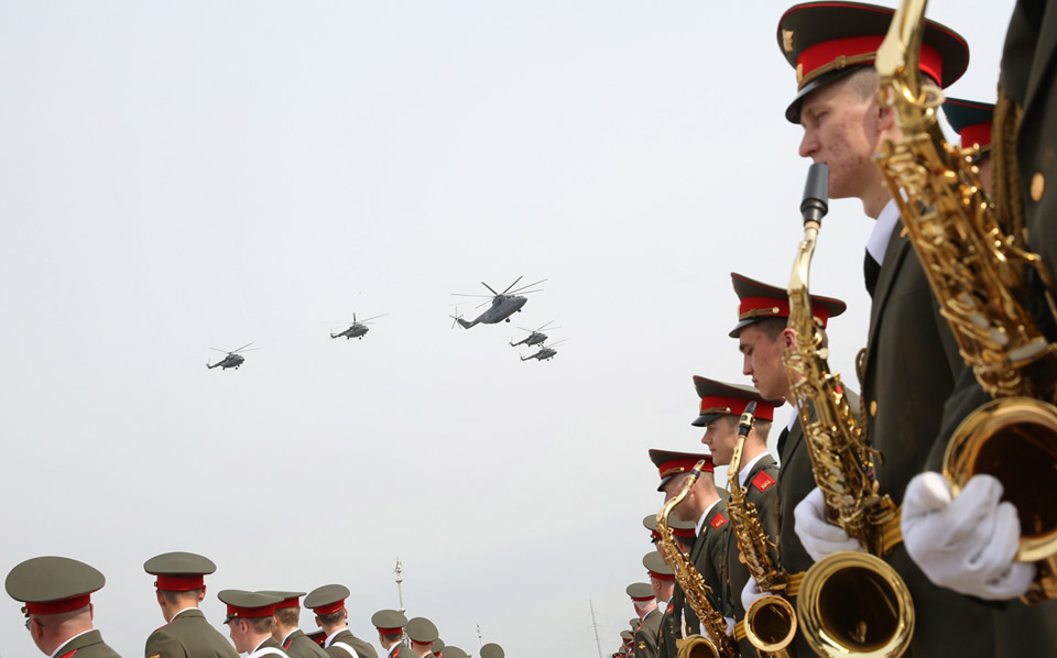 Военный парад в честь 69-й годовщины Победы в Великой Отечественной войне