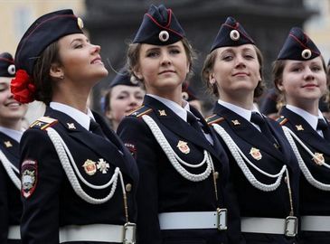 Фото: Женщины-военнослужащие разных стран мира
