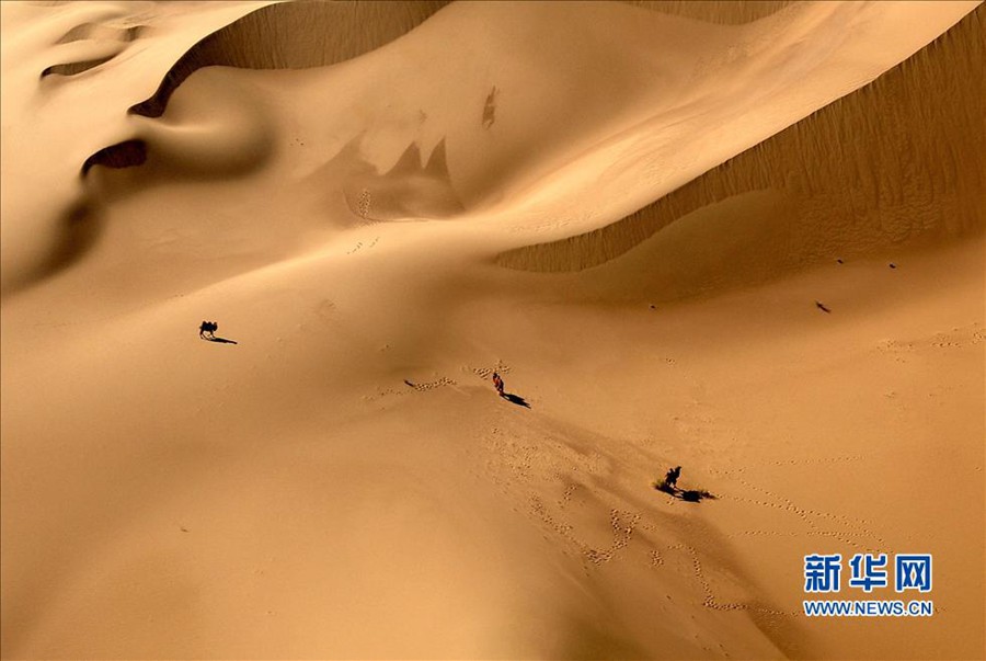 Красивый Китай: внутренние зоны пустыни Баданьцзилинь