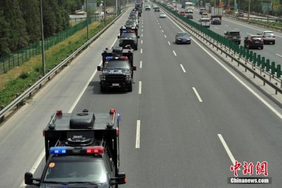 В Пекине прошли антитеррористические учения