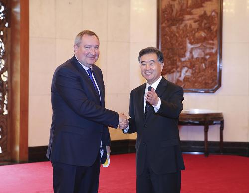 В Пекине состоялась встреча сопредседателей комиссии по вопросу подготовки регулярных встреч глав правительств КНР и РФ