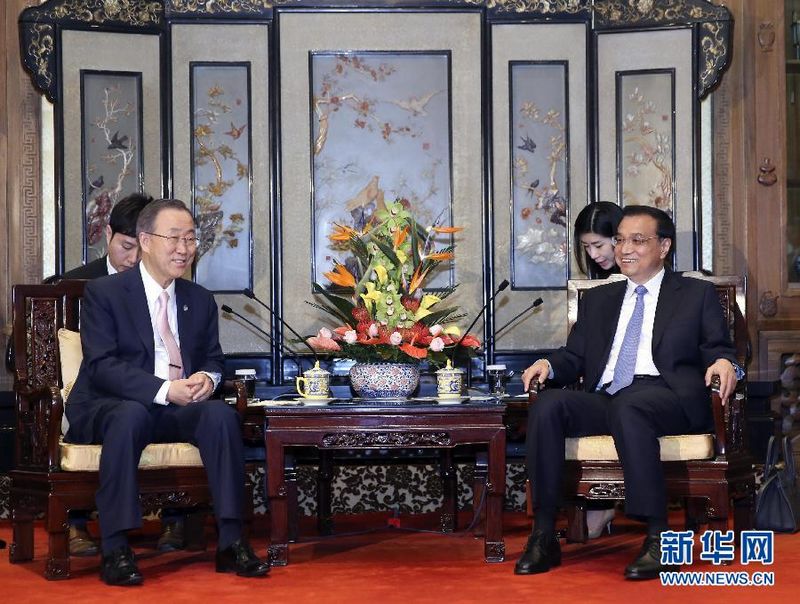 Ли Кэцян встретился с генеральным секретарем ООН Пан Ги Муном