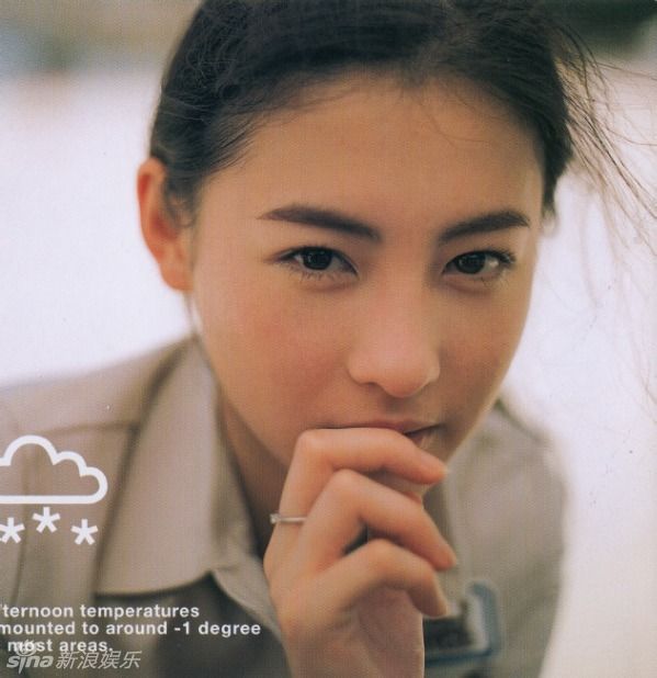 Старые фото: Годы нежной молодости 19-летней Сесилия Чунг (Cecilia Cheung)