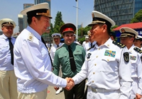 Российские корабли, участвовавшие в учениях 'Морское взаимодействие-2014', покинули Шанхай и отправились в обратный путь