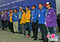 Чжан Цзичжун возглавил звездный отряд для поддержки Ралли элеткромобилей вокруг озера Цинхай