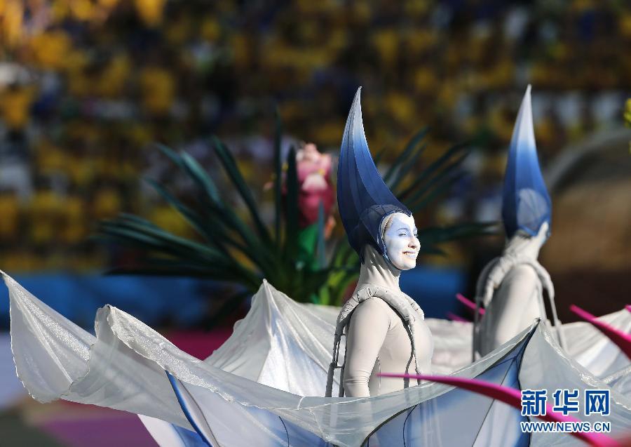 Блестящие мгновения церемонии открытия ЧМ-2014 по футболу