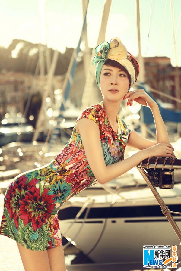 Модная фотосессия актрисы Цзинь Цяоцяо во Франции
